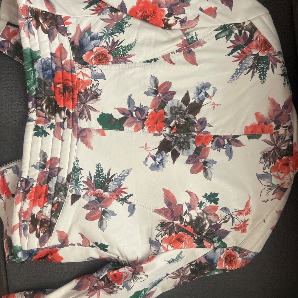 Floral GUESS Jacket - Picture 2 of 3